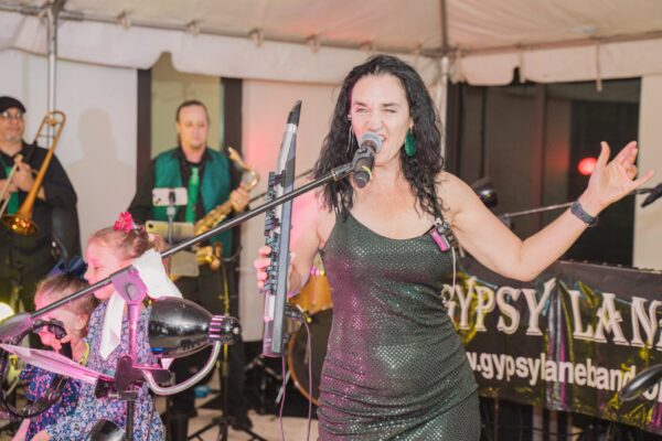 LeavesofChange2025_WID_120