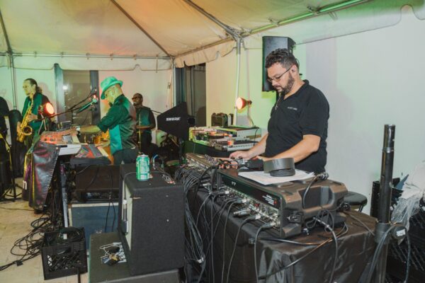 LeavesofChange2025_WID_124