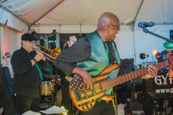 LeavesofChange2025_WID_128