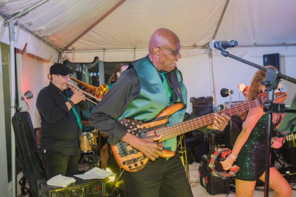 LeavesofChange2025_WID_129