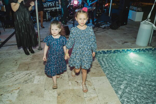 LeavesofChange2025_WID_140