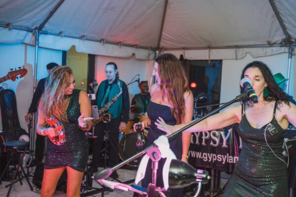 LeavesofChange2025_WID_177